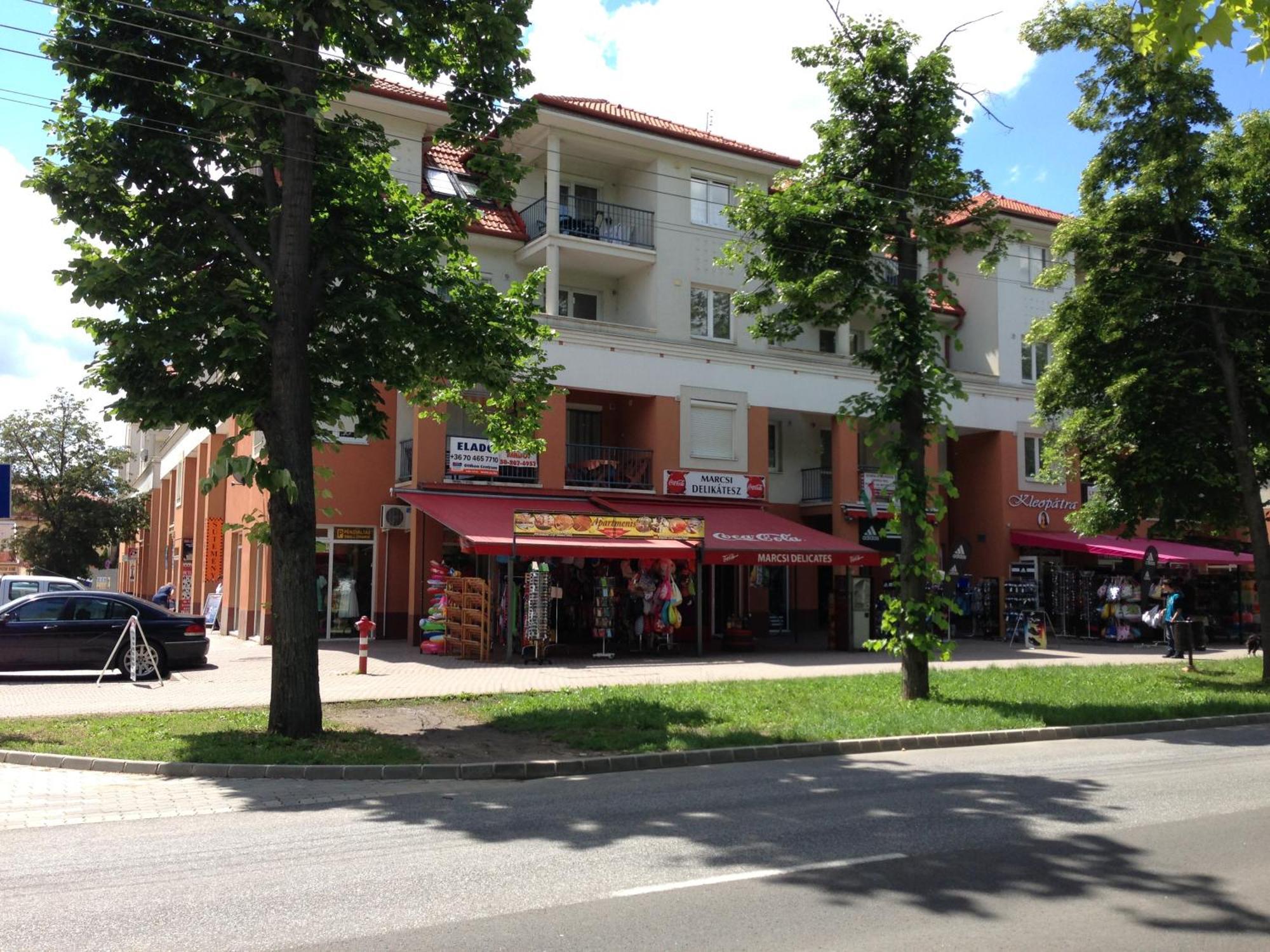 Tommy Apartman Hajdúszoboszló Екстериор снимка